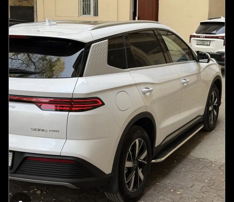 BYD song pro DMi 71 km flagship