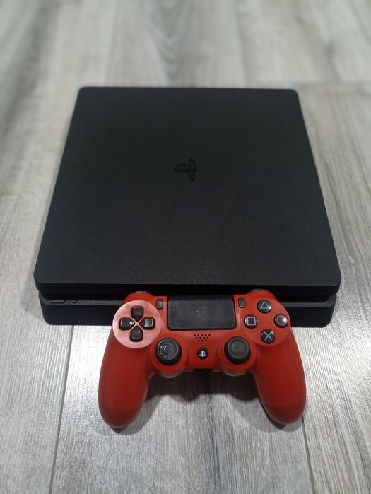 Playstation 4 soliladi