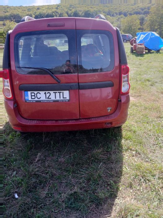 Vand logan mcv 1.4 benzina