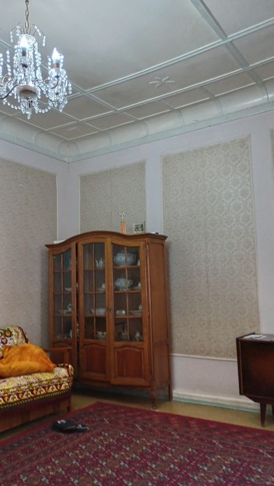 Горка для гостийной