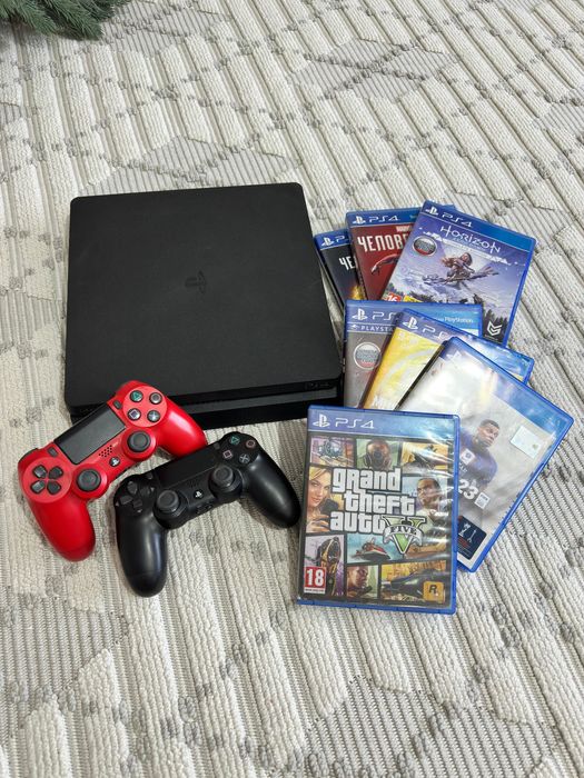playstation 4 с двумя джойстиками и играми