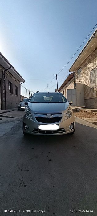 Продается автомобиль SPARK 2015года пробег 56000