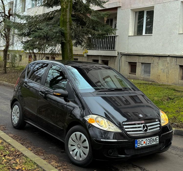 mercedes-benz a180