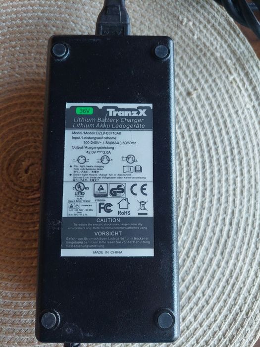 Incarcator baterie bicicleta TranzX
