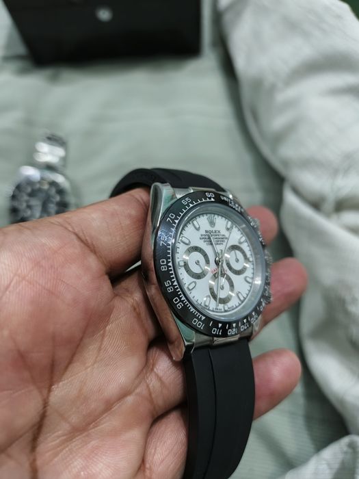 Rolex Механические часы Ролекс
Ремешок железный 
Стекло минеральные 
К
