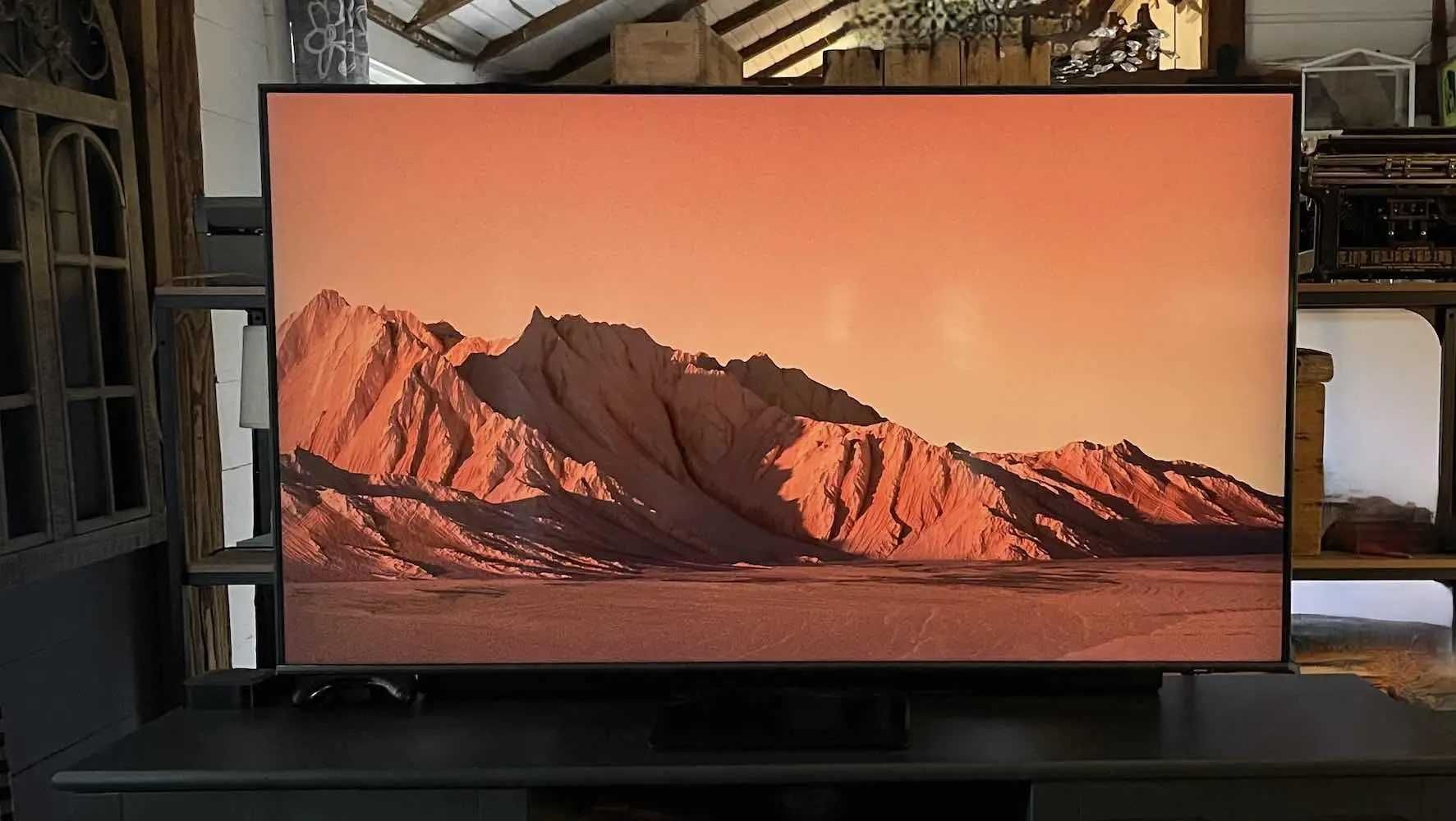 Телевизор QLED Samsung QE55Q70C 55" (Новинка 2023) + акция