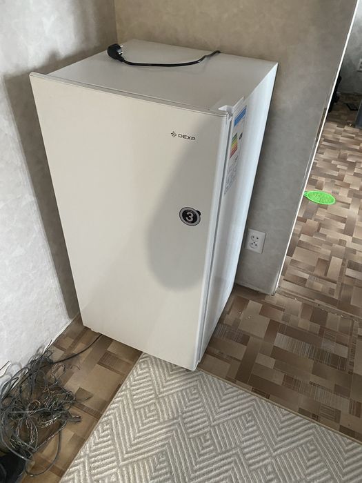 Продаю холодильник