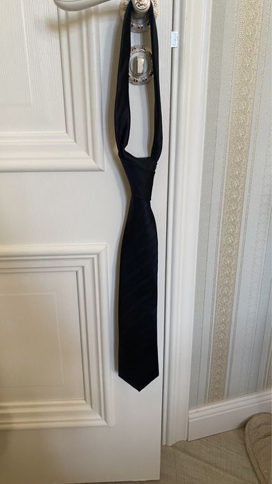 Продам мужской галстук фирмы Manzoni