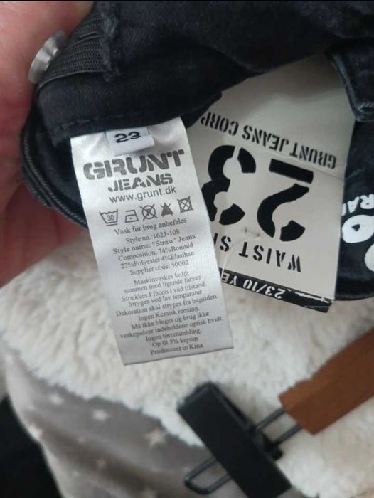 Blugi NOI fetite Grund -10 ani