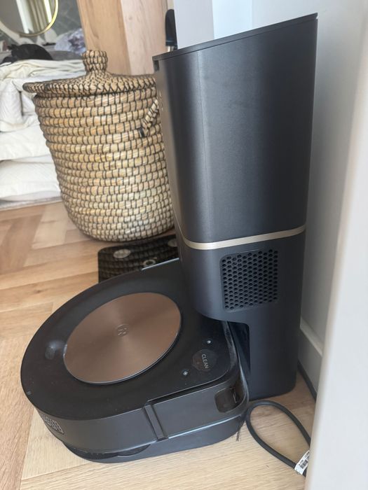 iRobot Roomba s9 Plus