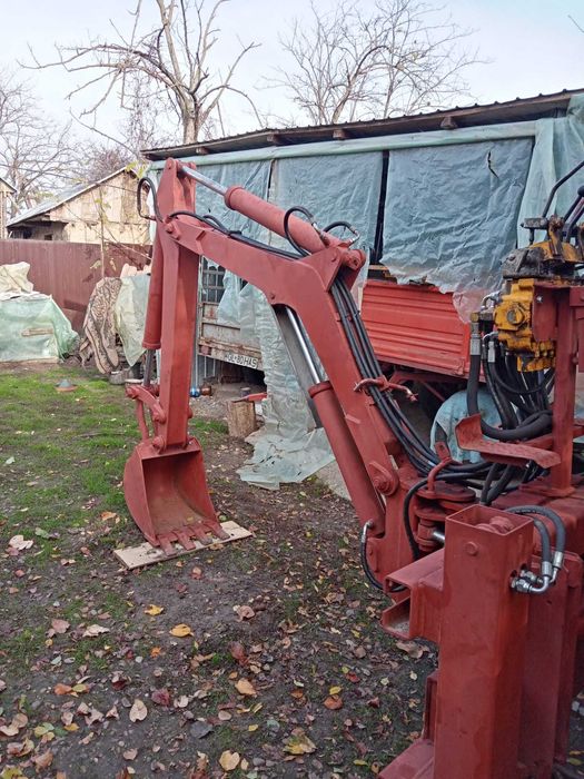 Brat retroescavator cu prindere in 3 puncte pentru tractor NOU