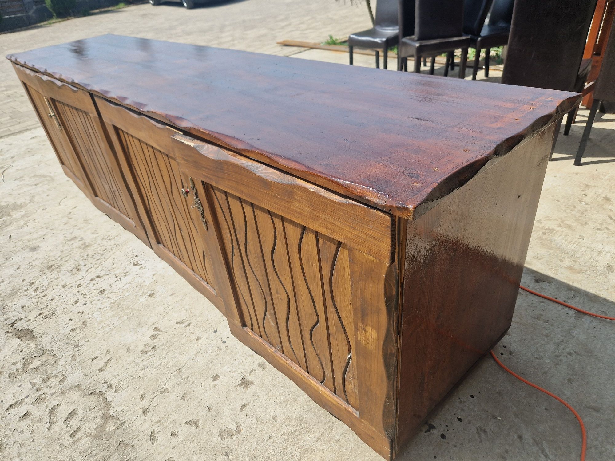 Mobilier bar , rustic