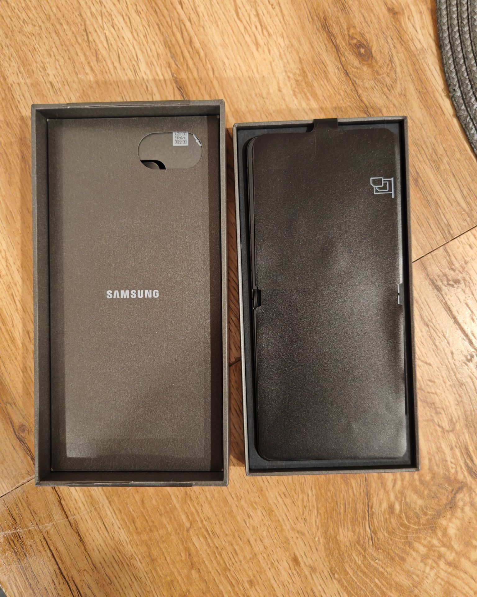 Samsung Galaxy Z Flip 7