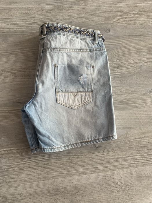 Pantaloni denim Pull&Bear scurți !!