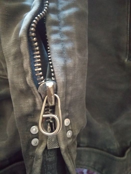 Продам замок от куртки