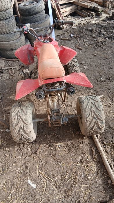 Vând atv de 110 are tot nou