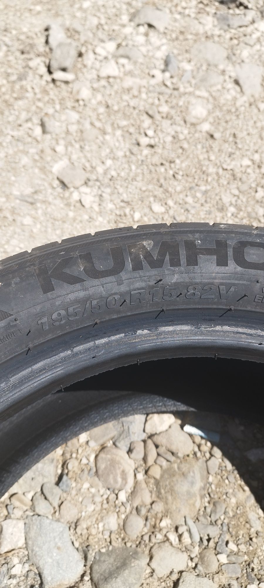 2 anvelope de vara Kumho 195/50 R15