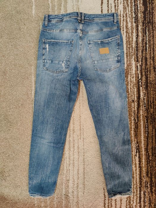 Blugi Zara skinny fit purtați o dată