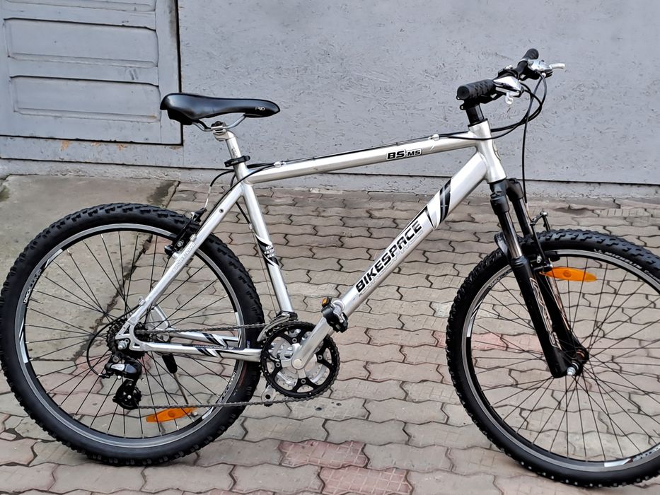 ***Mountain bike pe 26" ***