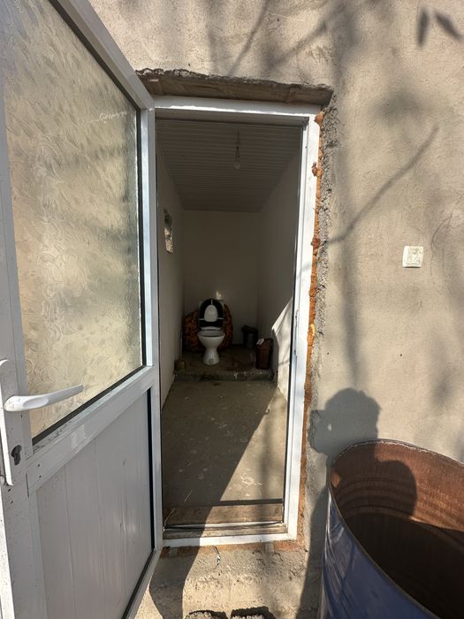 Zangiotada 6 sotix 3 xonali uy