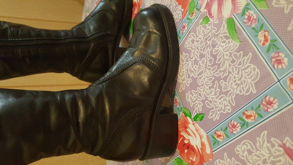 Cizme fetițe, înalte, de piele