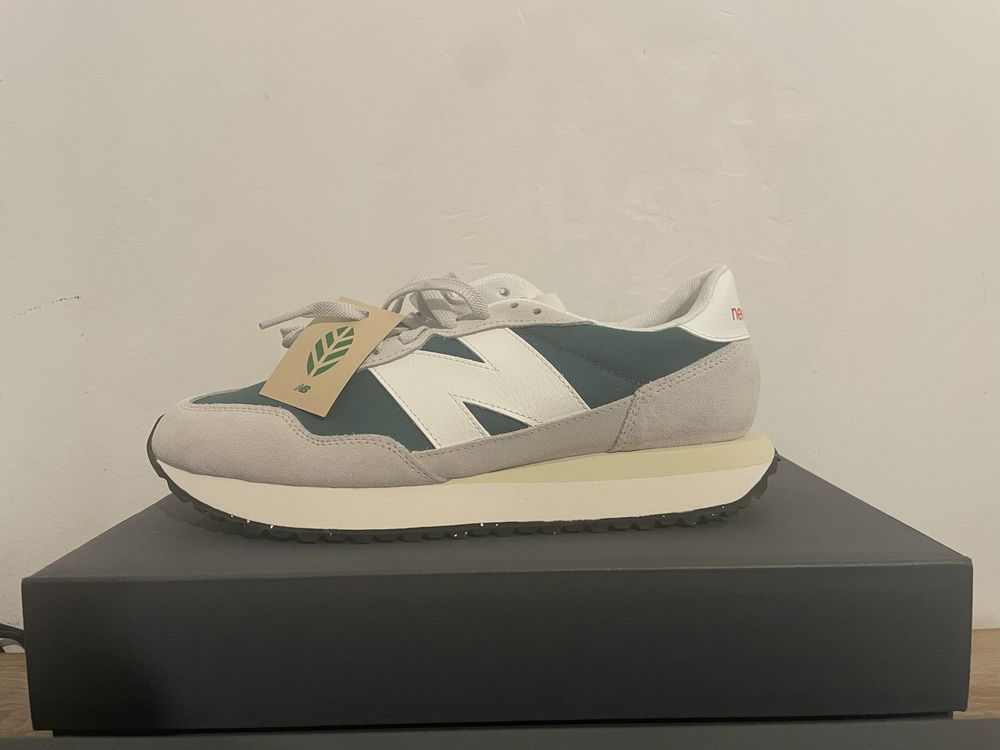 Vând adidași New Balance - Pantofi sport barbati, M 237, Gri, 42,5