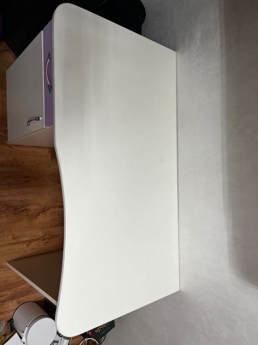 Birou+ corp suspendat ivory-lila din pal