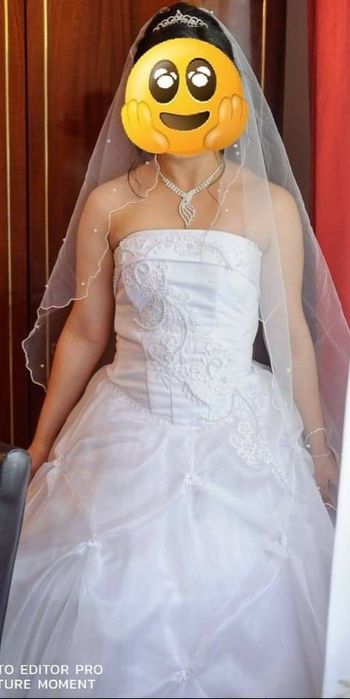 Vând rochie de mireasa