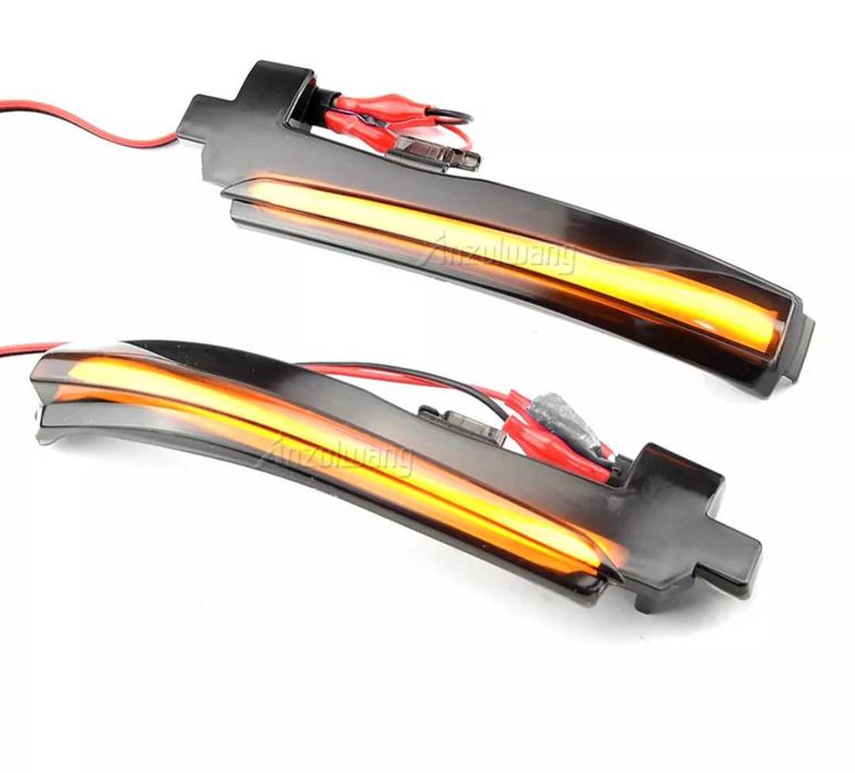 Динамични бягащи мигачи за огледалата на Волво Volvo S60 V40 светлина