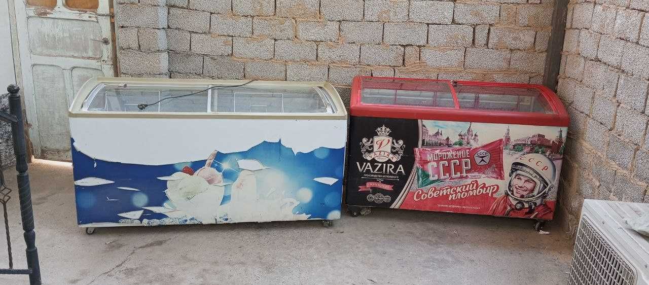 Холодильник, 2 штуки, белая 600$, красная 400$