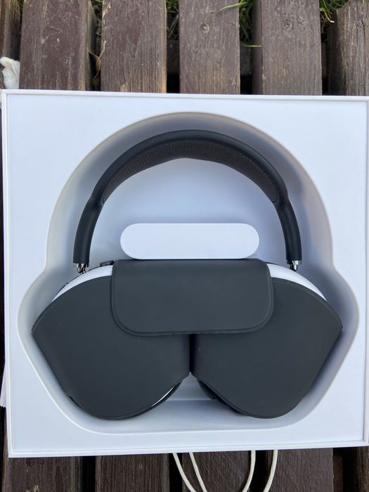airpods pro max 1