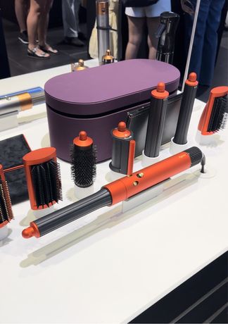 Dyson Airwrap multi-styler Complete Long Orange colour