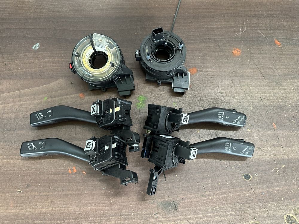 Maneta semnal stergatoare spira volan tiguan golf 6 skoda seat a3