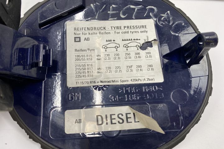 Usita Capac rezervor 341869019 Opel Vectra C