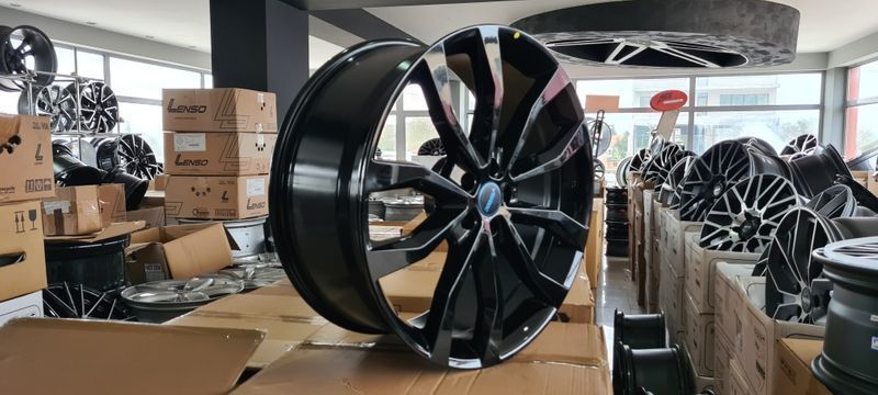 21цола 5х112 AUDI Ауди Q7 Q8 4бр
