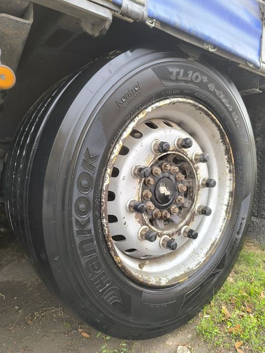 Баллоны с дисками hankook в хорошем состоянии размер 455/40/22.5