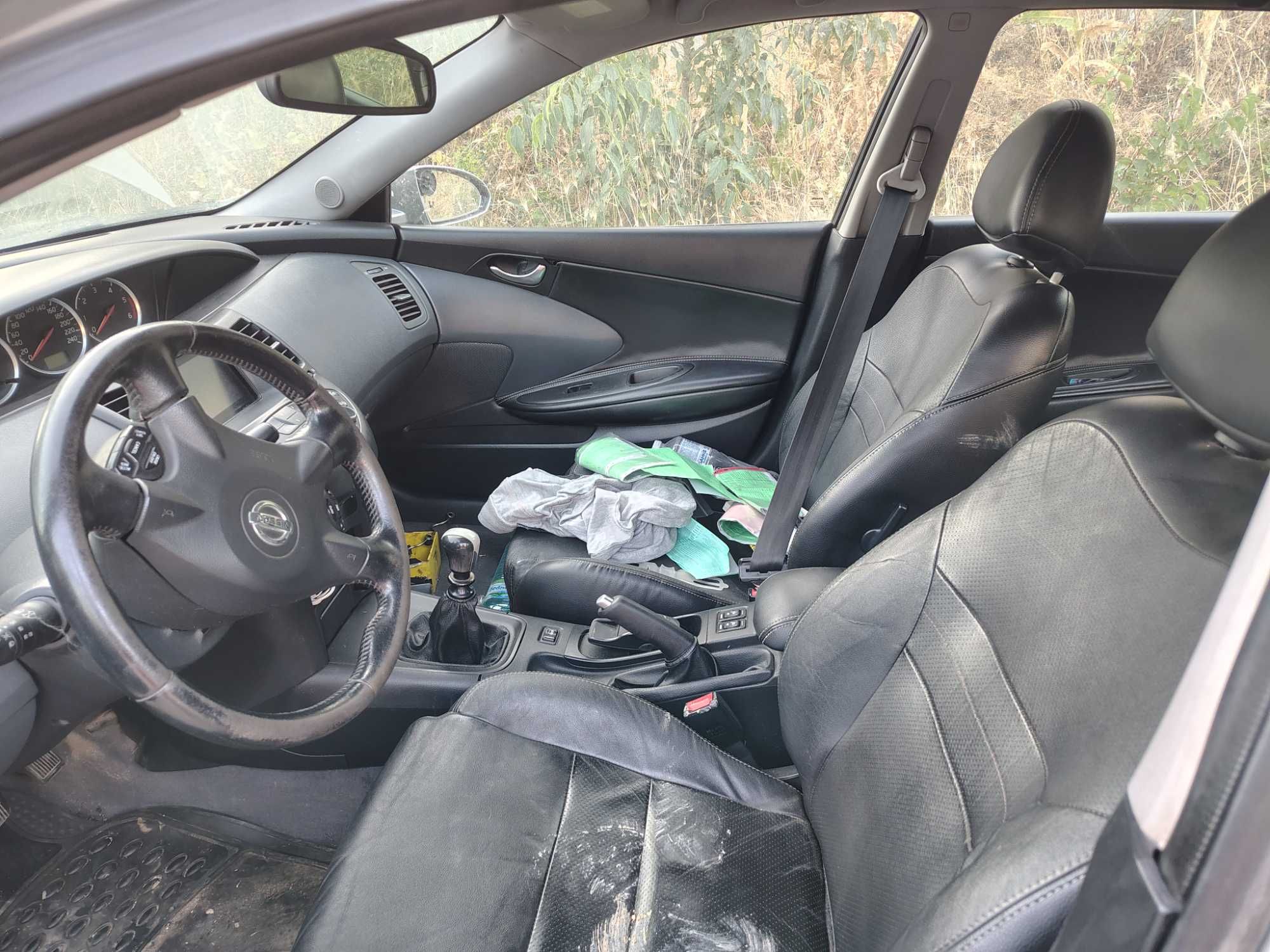 Nissan Primera на части