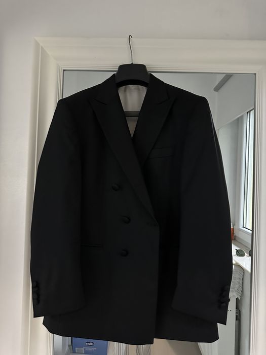 Costum ginerica/nas - negru din lana, cu model captuseala