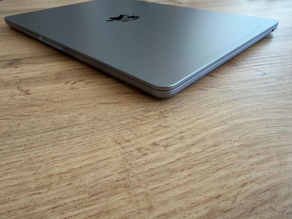 MacBook Air 13" M2 Chip 8-Core CPU/8-Core GPU/16GB RAM/256GB SSD — миниатюра 2
