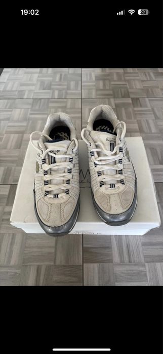 Adidasi de fete Skechers marimea 39 ca noi