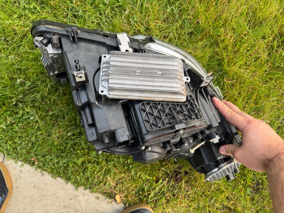 BMW GT F34 Ляв Dynamic Drive Фар (Ляв Фар