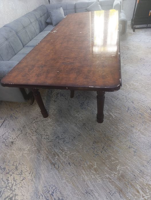 2,70ga 1,10 bo'gan kotta sto'l sotiladi