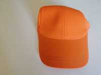 Памучна шапка с козирка - оранжева