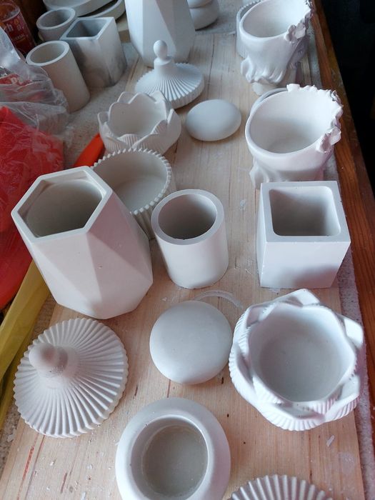 Шкатулки, подставки, подсвечники из гипса