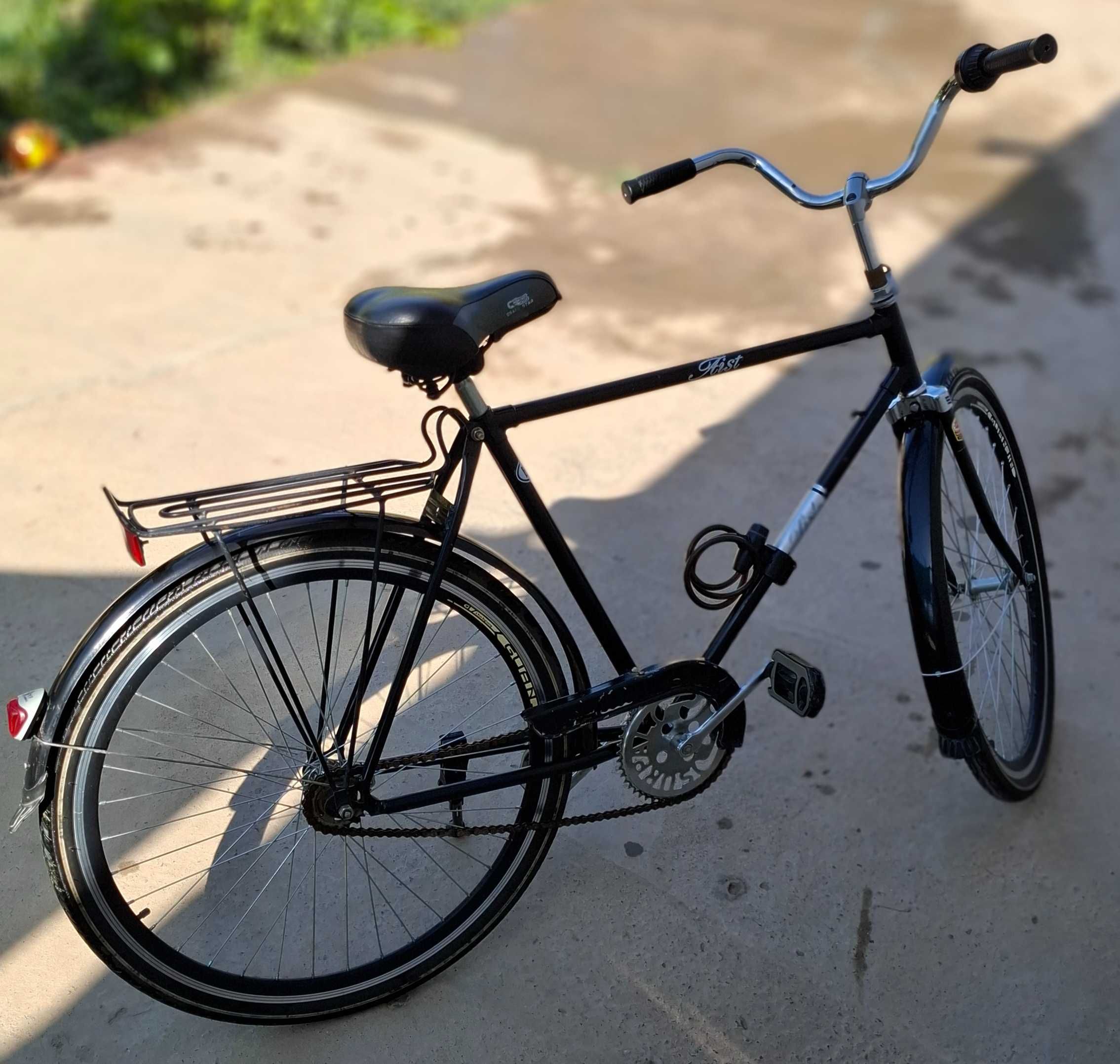 Velosiped sotiladi.