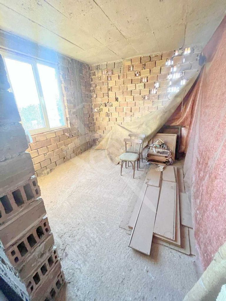 Продава се Къща в Костинброд - 349 кв.м за 373 €/кв.м - Снимка #9