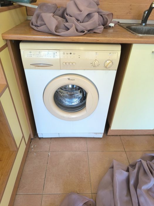 Пералня Whirlpool