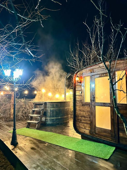 Revelion & Crăciun Disponibil – Cazare Premium cu Ciubăr și Saună