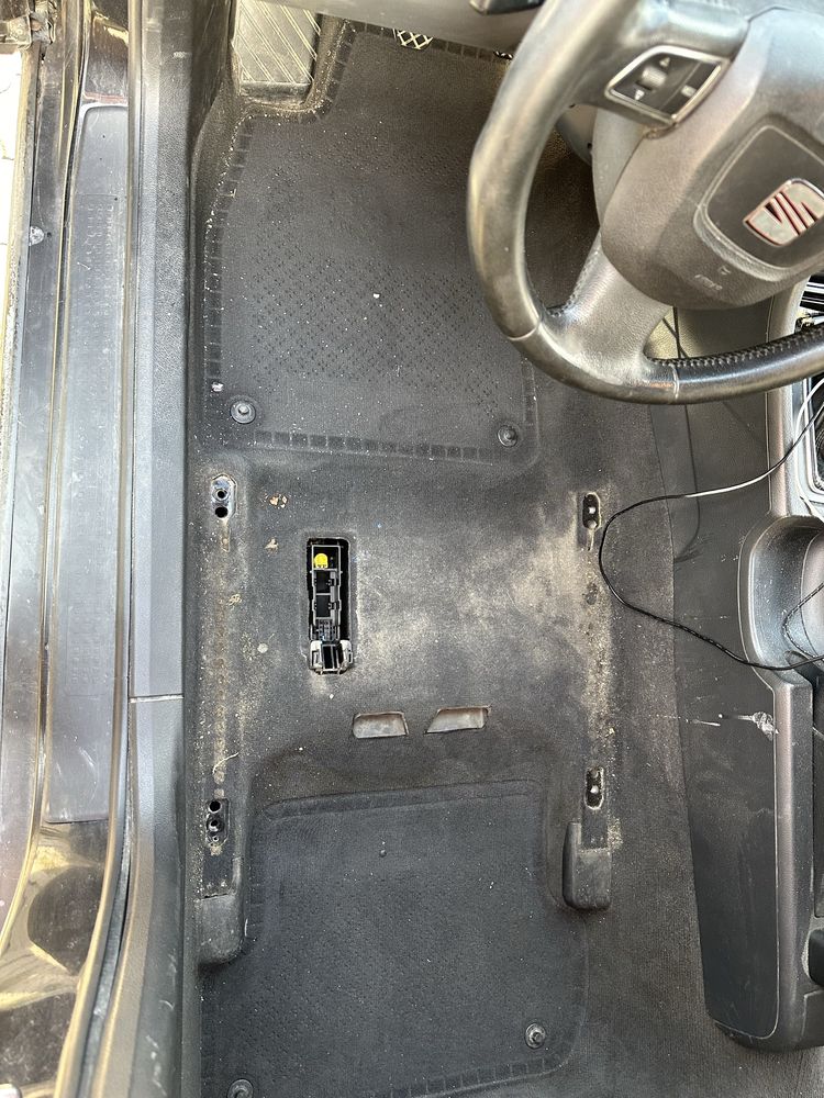 Detailing auto si curatarea mobilierului tapitat