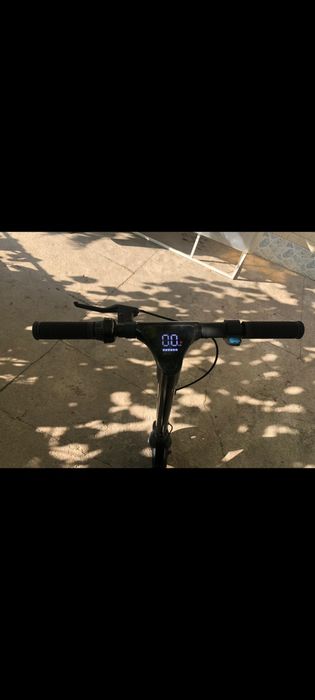 Элетросамокат очень бодрый